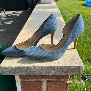 Size 8 Blue Jean heel